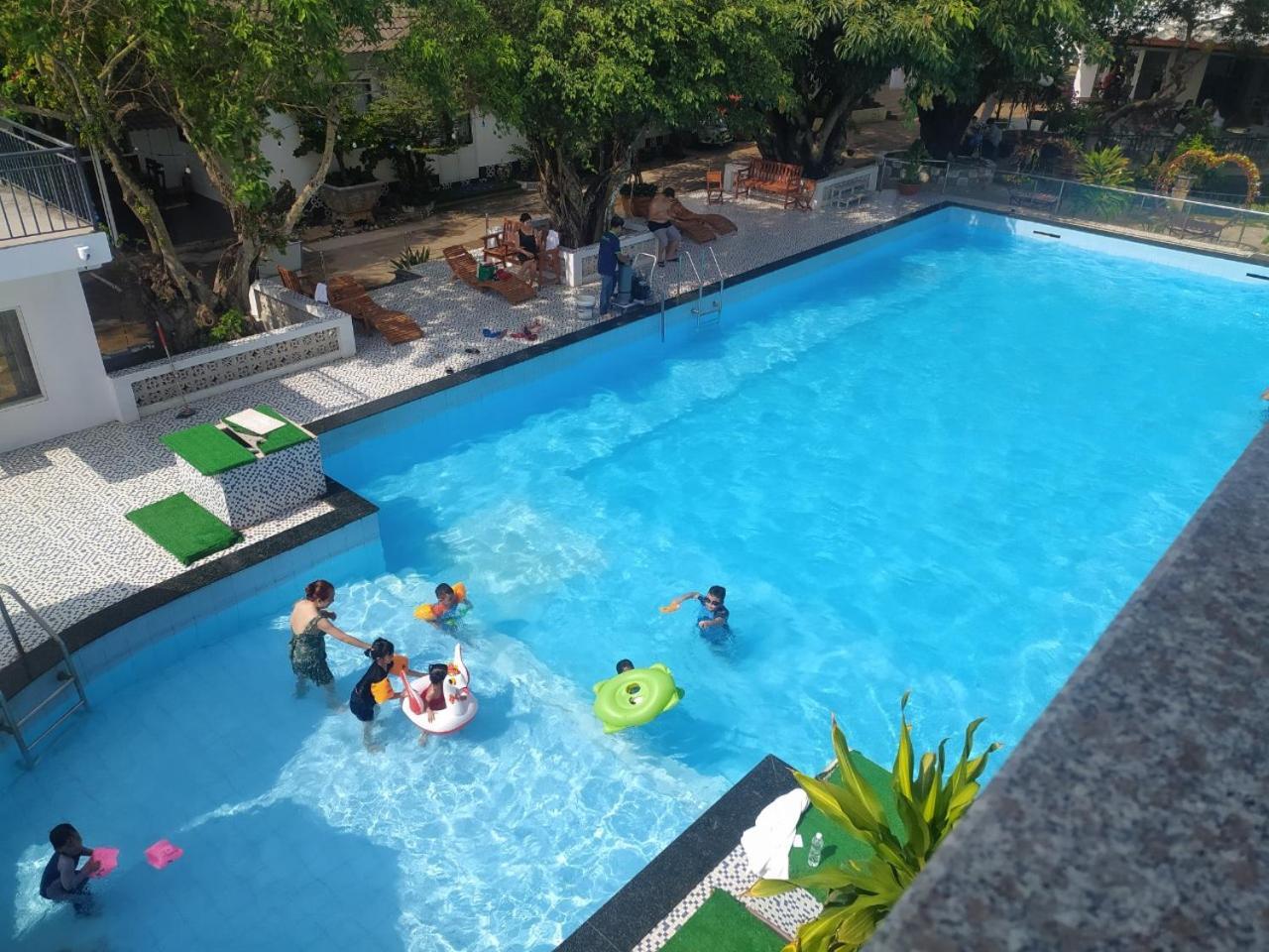 Caroline Resort ブンタオ エクステリア 写真